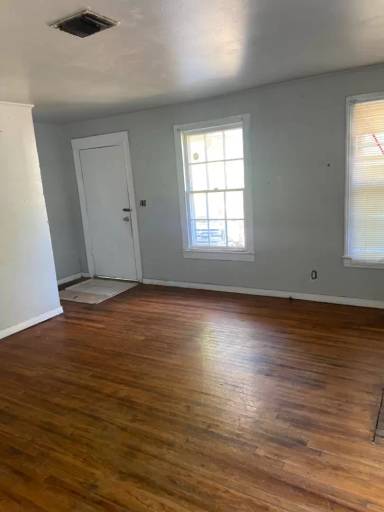 Main picture of 2447 Corol Ave