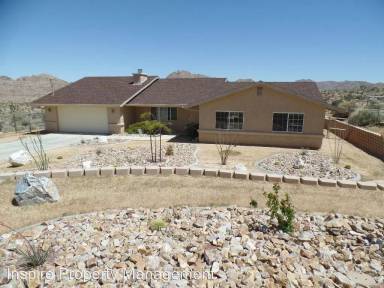 Main picture of 7845 Elwood St