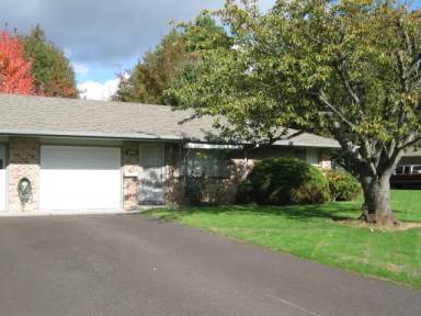 Main picture of Spruce Street Apartments