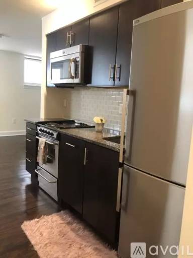 Main picture of 115 S 21st St