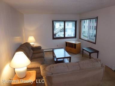 Main picture of 700 Gold St