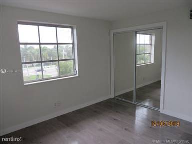 Main picture of Village At Harbor Beach Condo