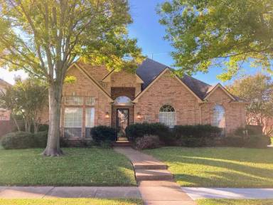 Main picture of 3928 Overlake Dr