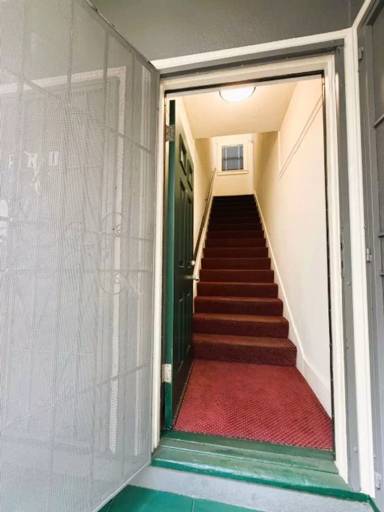 Main picture of 513 International Blvd