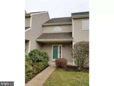 Main picture of 89 Winterberry Ct