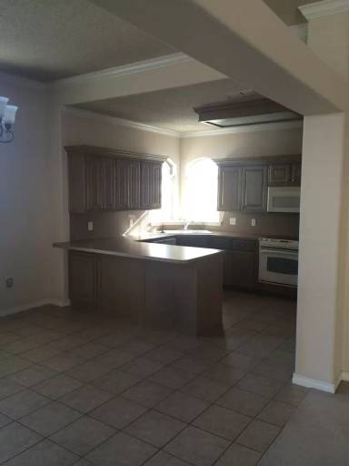 Main picture of 3103 102nd St