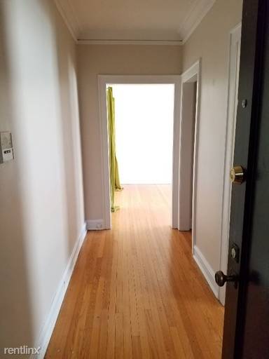 Main picture of 4519-27 N Paulina St Apartments