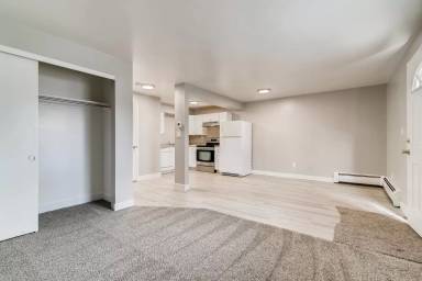 Main picture of 1315 12th Ave