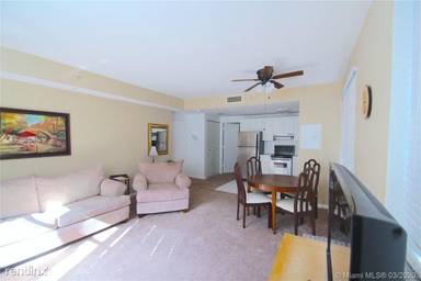 Main picture of 1550 Drexel Ave