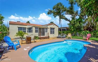 Main picture of 8919 Emerson Ave