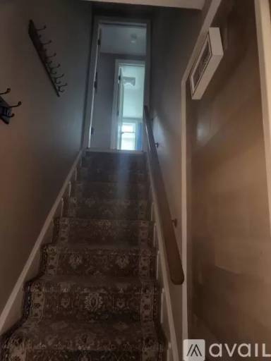 Main picture of 16 Vermont St