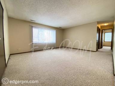 Main picture of 3241-71 Ansborough Ave