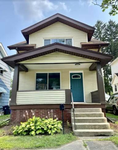 Main picture of 2023 Mansfield Rd