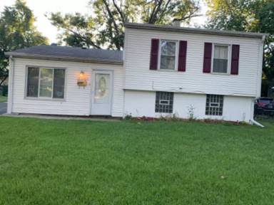 Main picture of 21606 Olivia Ave