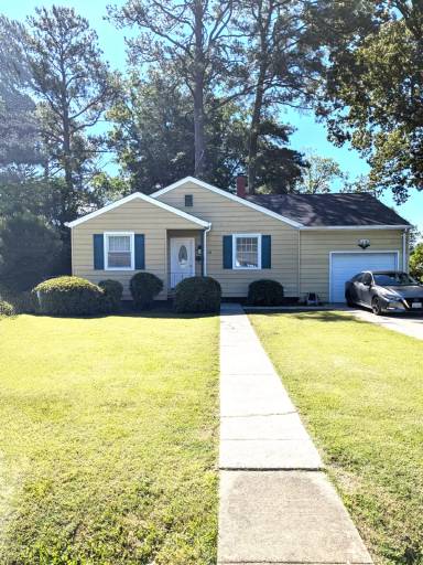 Main picture of 14 Fontaine Rd