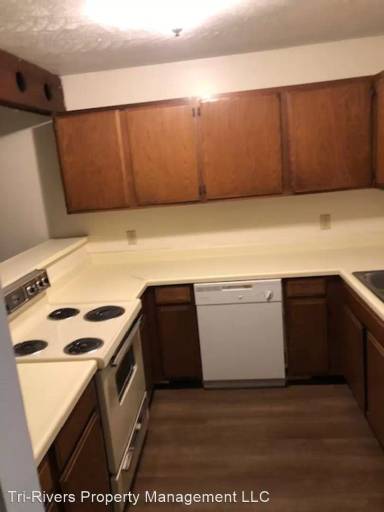 Main picture of 1409 E Iron Ave