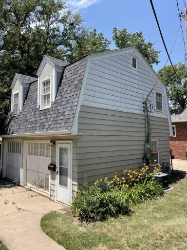 Main picture of 3100 Forest Ave