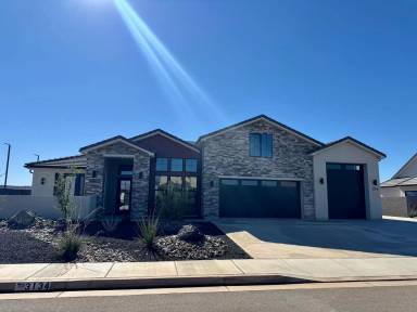 Main picture of 3134 E Blue Heron Dr