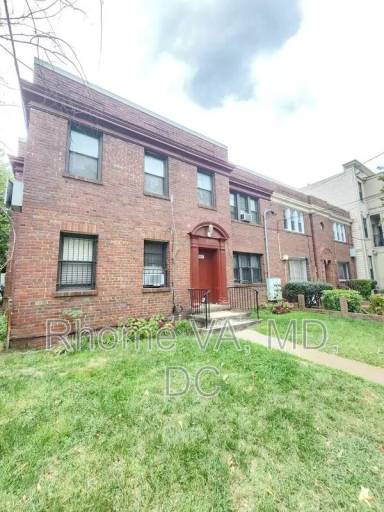 Main picture of 515 Franklin St NE