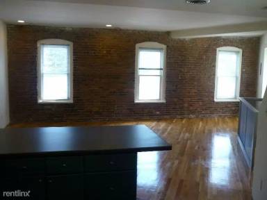 Main picture of 111 Terrace St