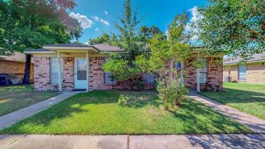 Main picture of 811 Llano Pl