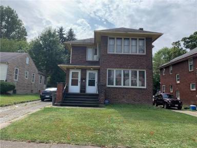 Main picture of 135 E Philadelphia Ave