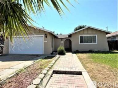 Main picture of 4317 Livingston Way