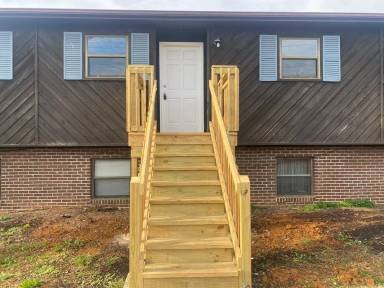 Main picture of 2492 Buckingham Rd