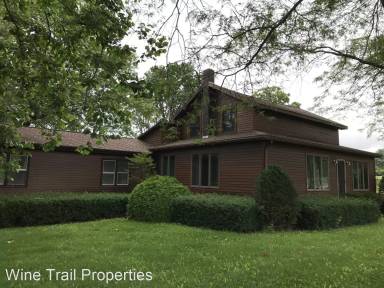 Main picture of 3296 County House Rd