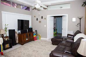 Main picture of 10110 NW 5th St