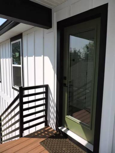 Main picture of 1702 E La Rua St