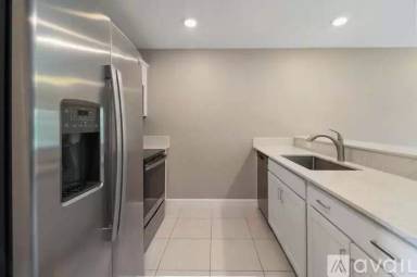 Main picture of 5053 Genove Pl