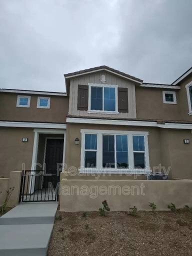 Main picture of 16030 Lasselle St
