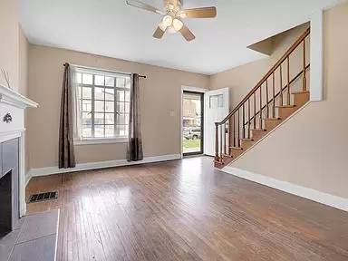 Main picture of 1662 E Sycamore St