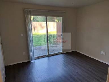 Main picture of 1106 Neil Street Northeast - 2