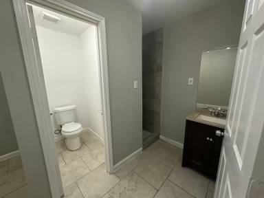Main picture of 107 Altic St