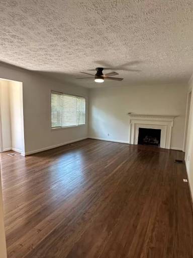 Main picture of 1015 Lanier Ave