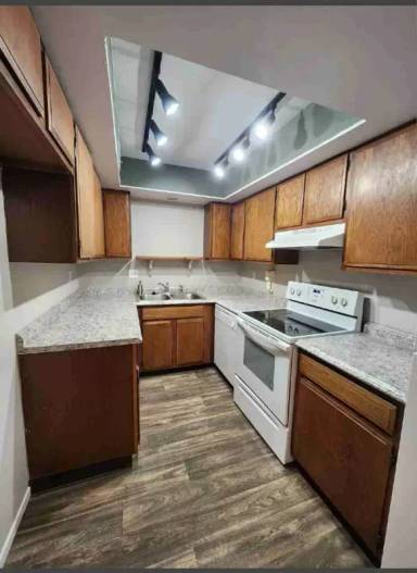 Main picture of 2782 Eldora Cir