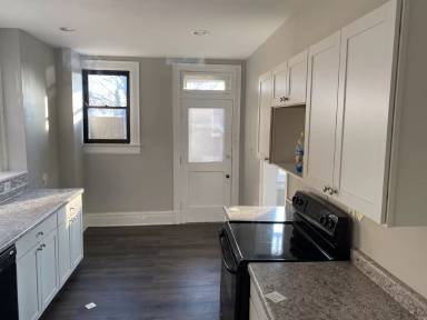 Main picture of 2176 Ohio Ave