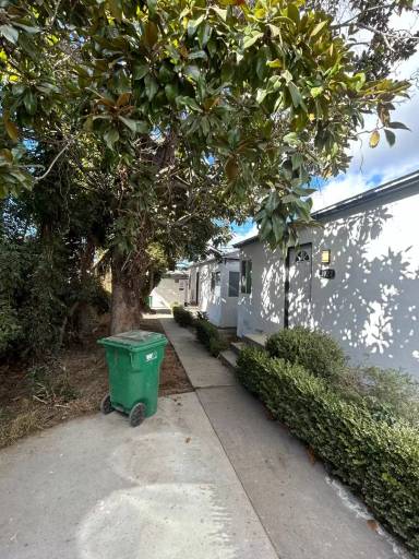 Main picture of 3920 3rd Ave