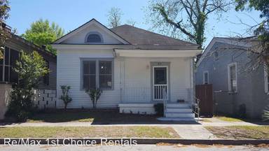 Main picture of 613 W 35th St