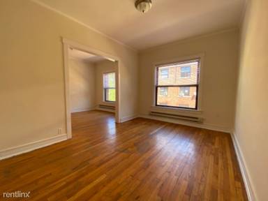 Main picture of 825 W Waveland Ave