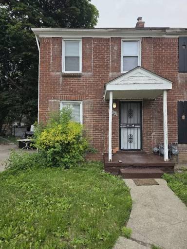 Main picture of 18472 Meyers Rd