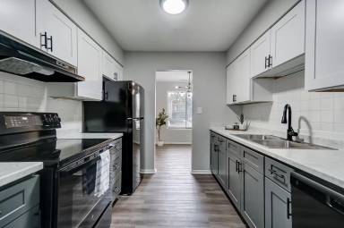 Main picture of Fairview Court Apartments