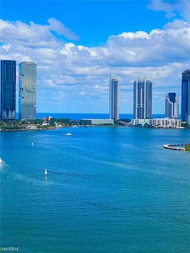 Main picture of Aventura Marina