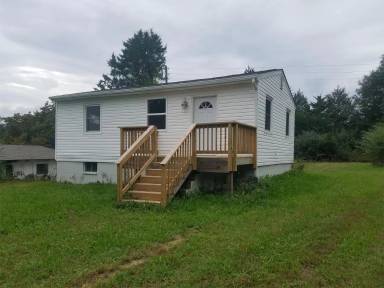 Main picture of 8700 Robert E Lee Dr