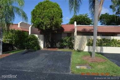 Main picture of 11218 SW 117th Ct