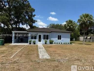 Main picture of 14900 NW 16th Dr