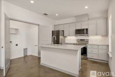 Main picture of 10407 County Road 2180