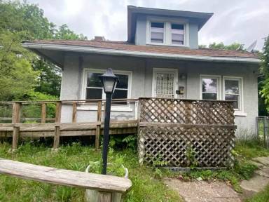 Main picture of 15 Hancock Ct